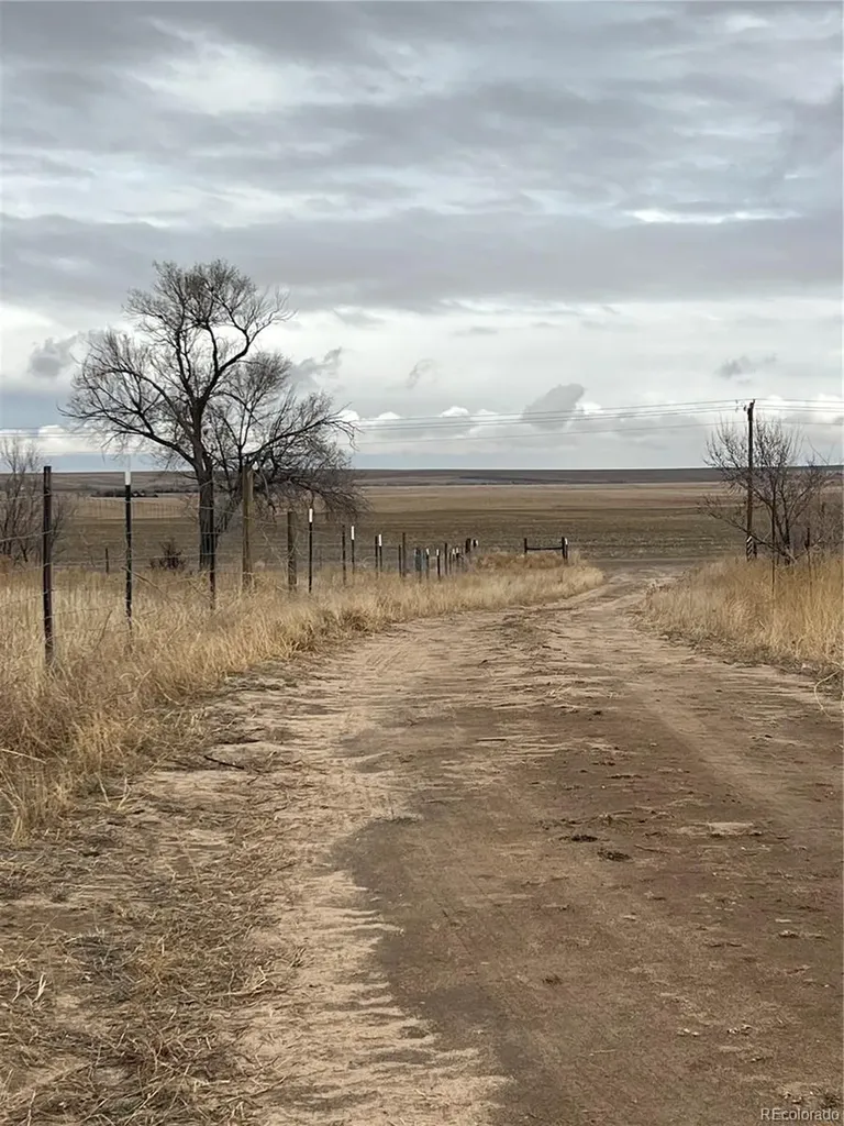 2101 Behrens Road Byers CO 80103