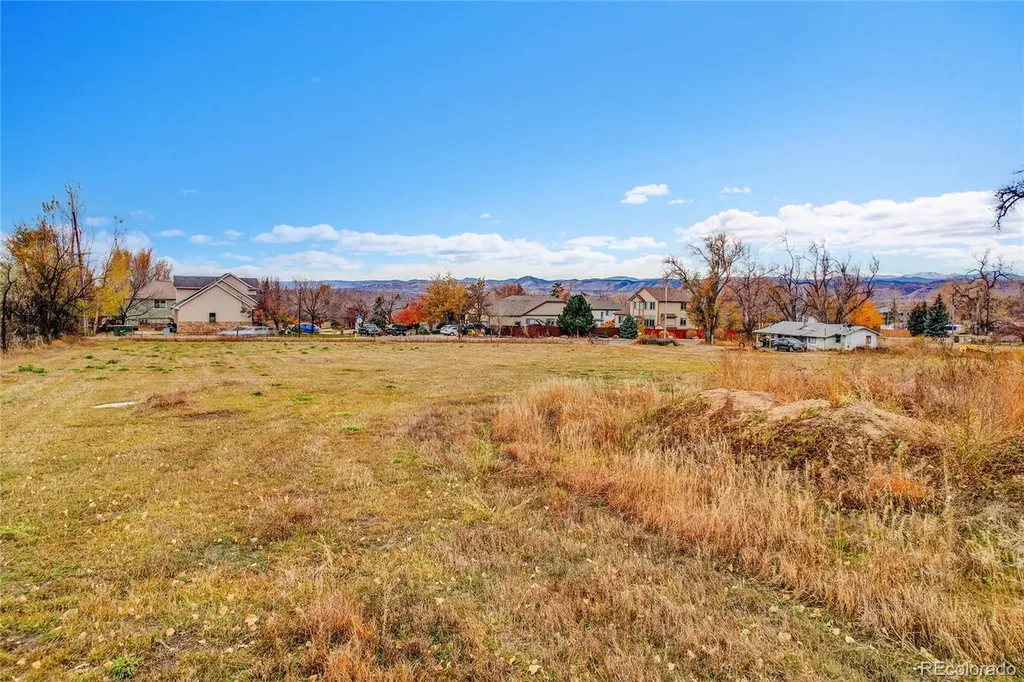 9909 W 70th Avenue Arvada CO 80004