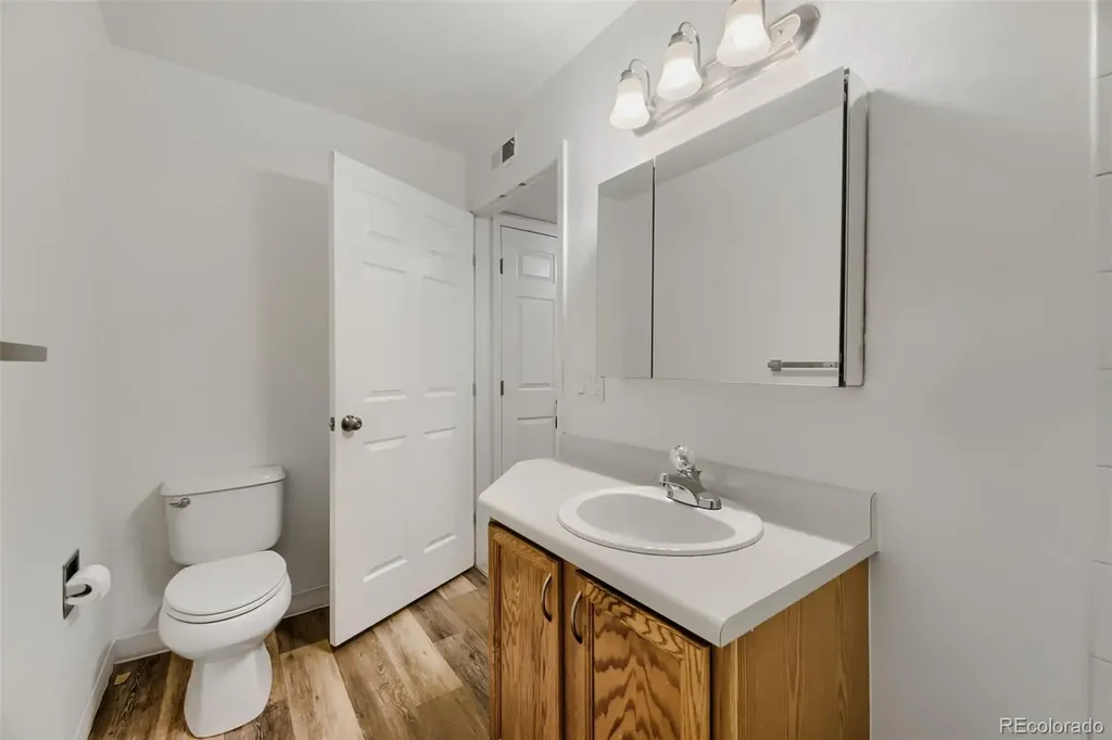 13095 W Cedar Drive Lakewood CO 80228