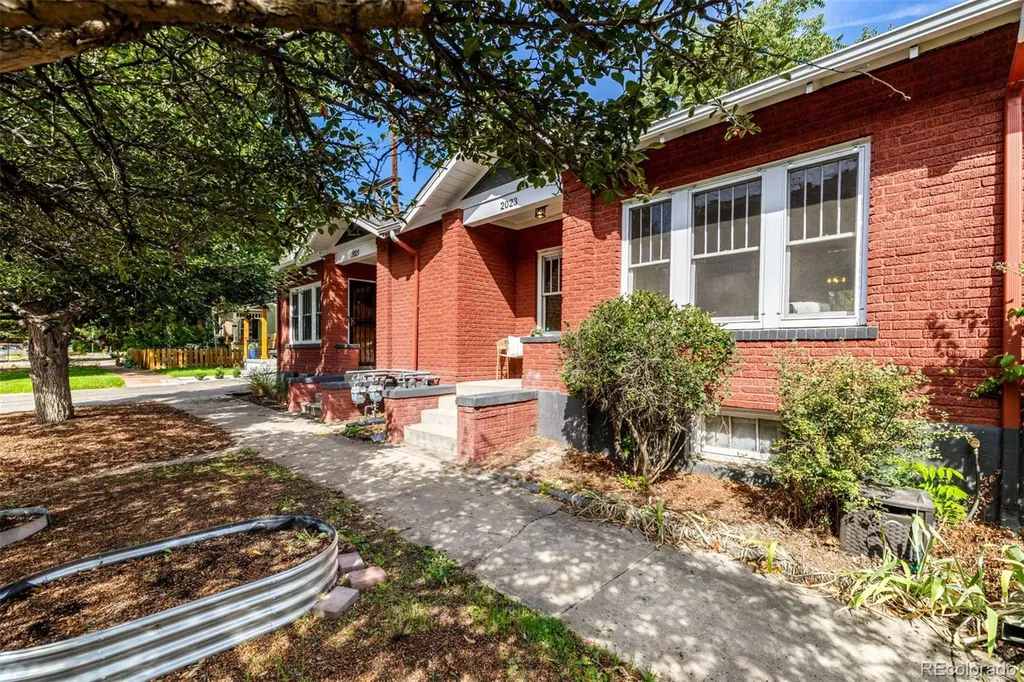 2023 E 20th Avenue Denver CO 80205