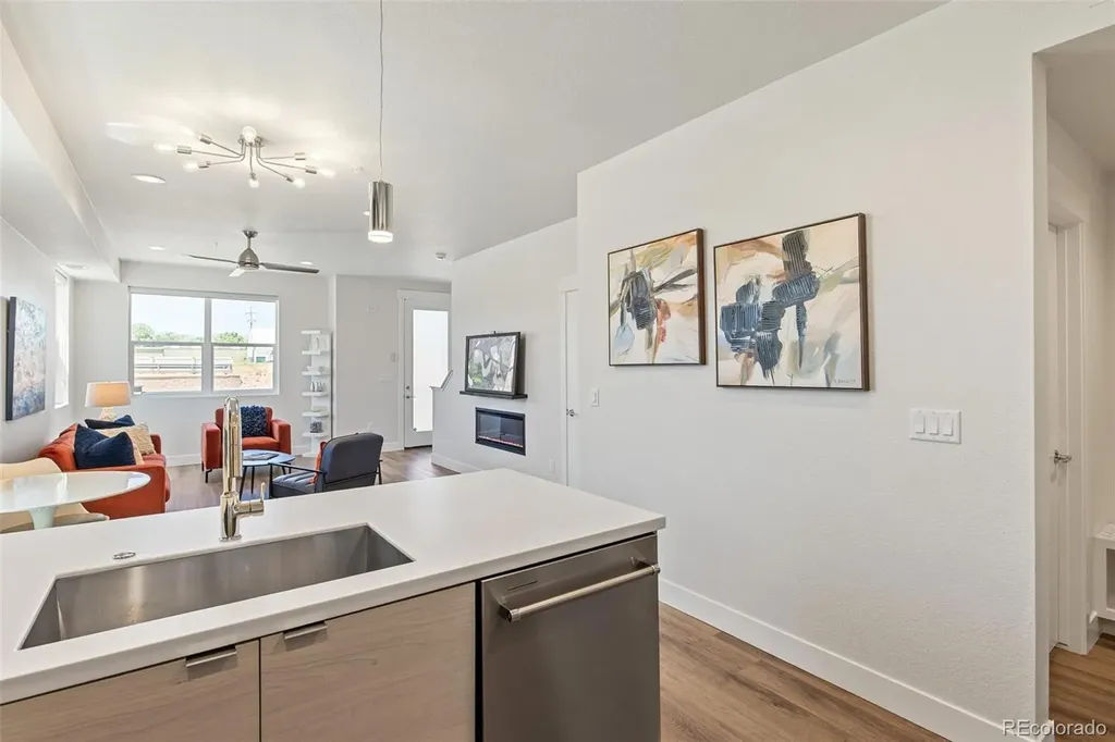 6305 King Court Denver CO 80221