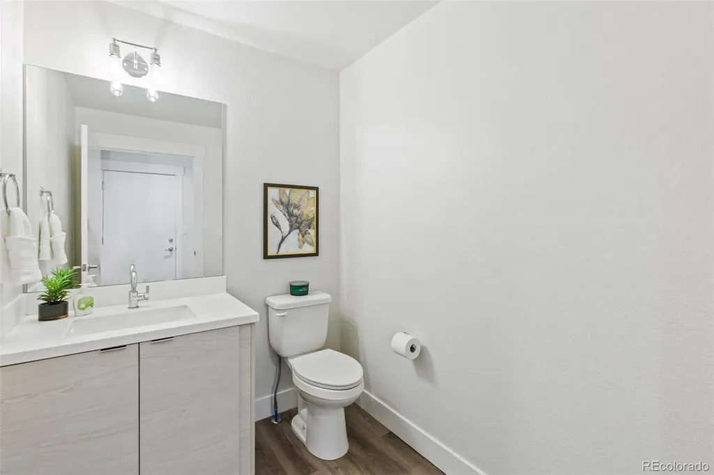 6305 King Court Denver CO 80221