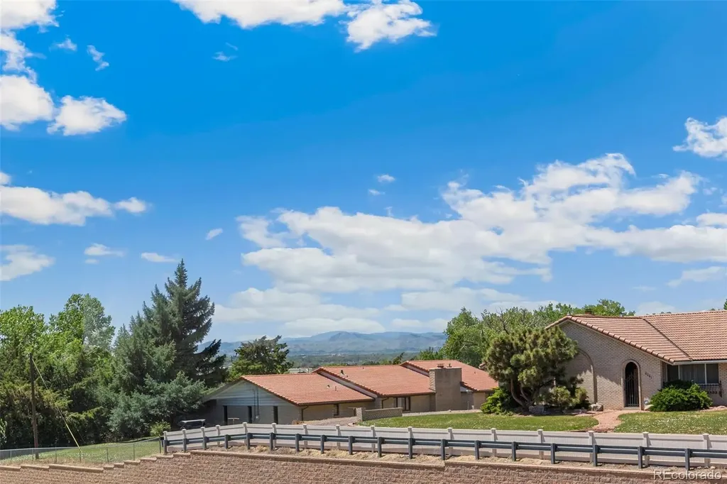 6305 King Court Denver CO 80221
