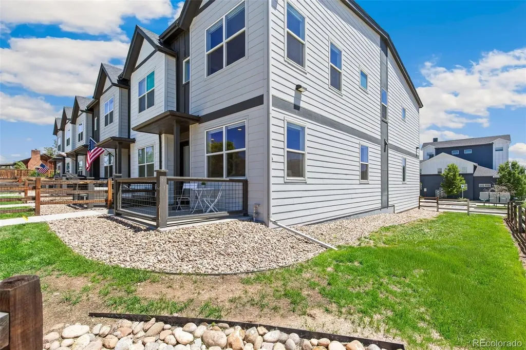 6305 King Court Denver CO 80221