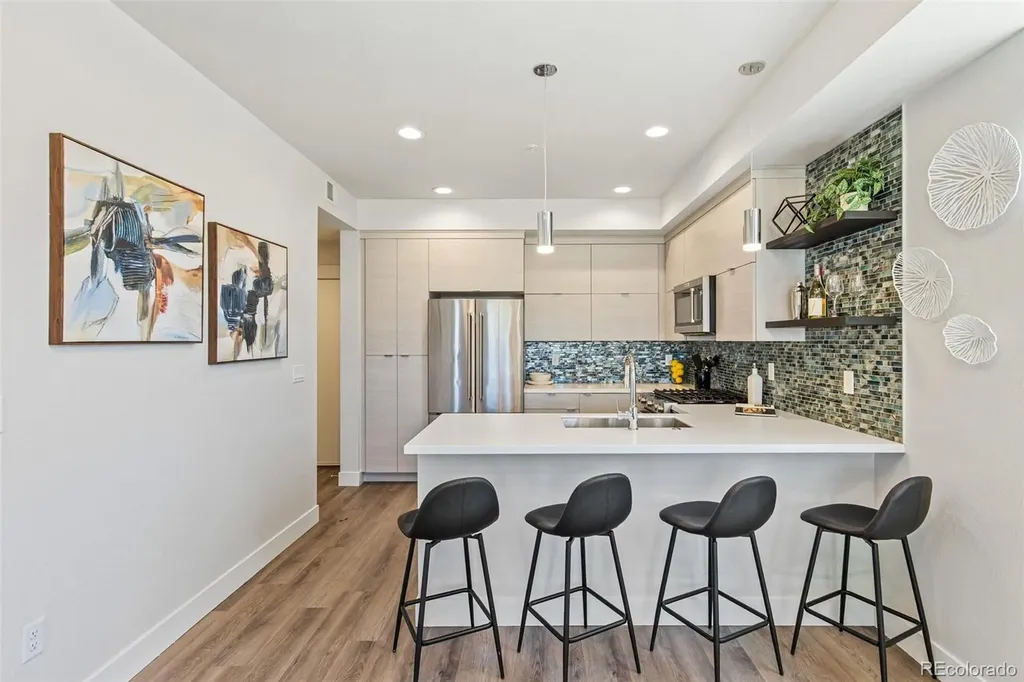 6305 King Court Denver CO 80221