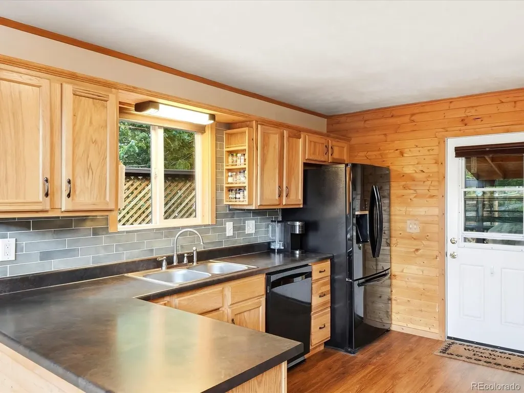 10 Juniper Way Bailey CO 80421