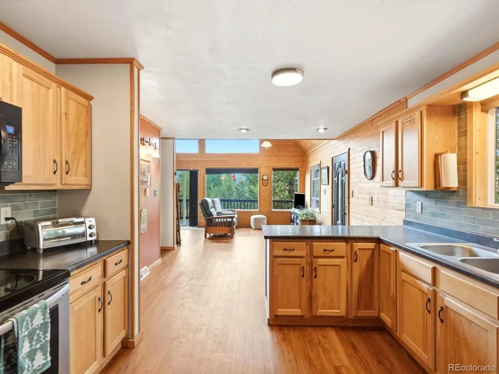10 Juniper Way Bailey CO 80421