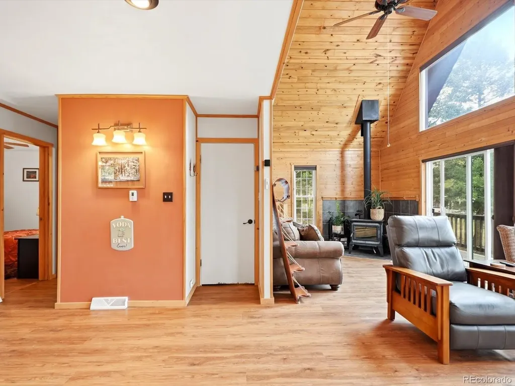 10 Juniper Way Bailey CO 80421