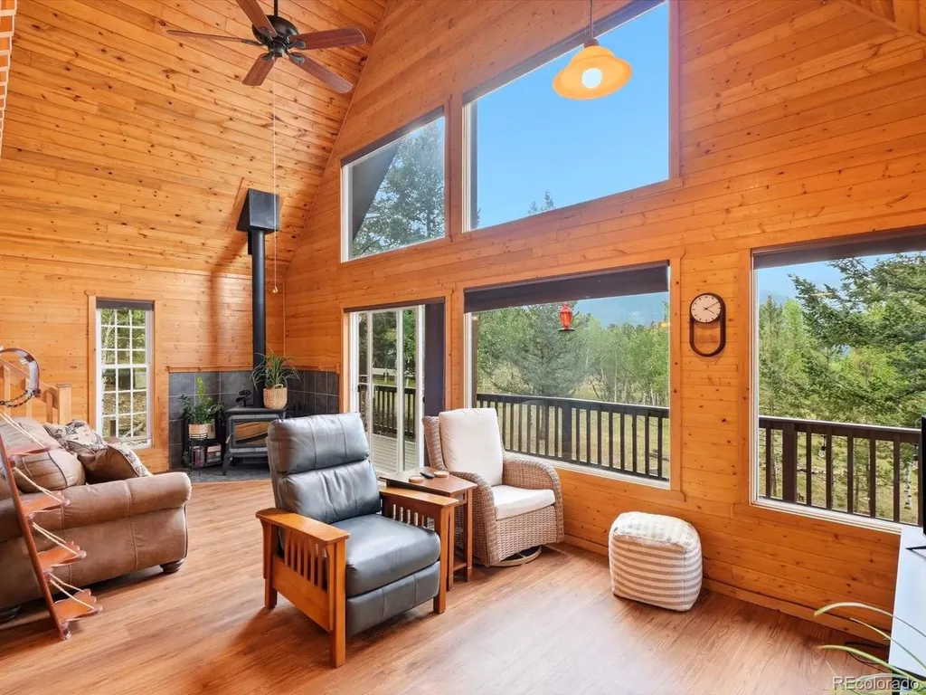 10 Juniper Way Bailey CO 80421