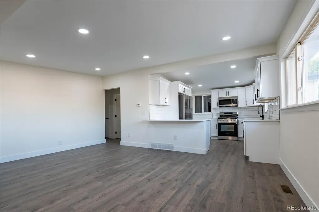 8701 Mcelwain Boulevard Denver CO 80229