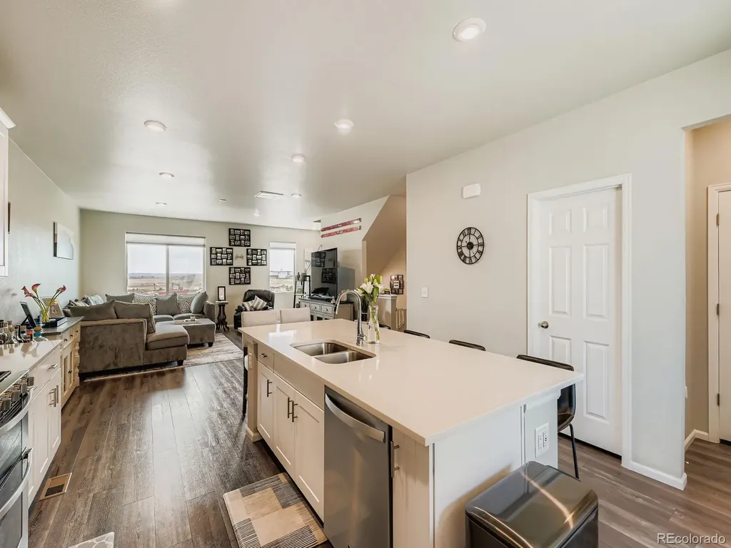 16558 Shoshone Place Broomfield CO 80023