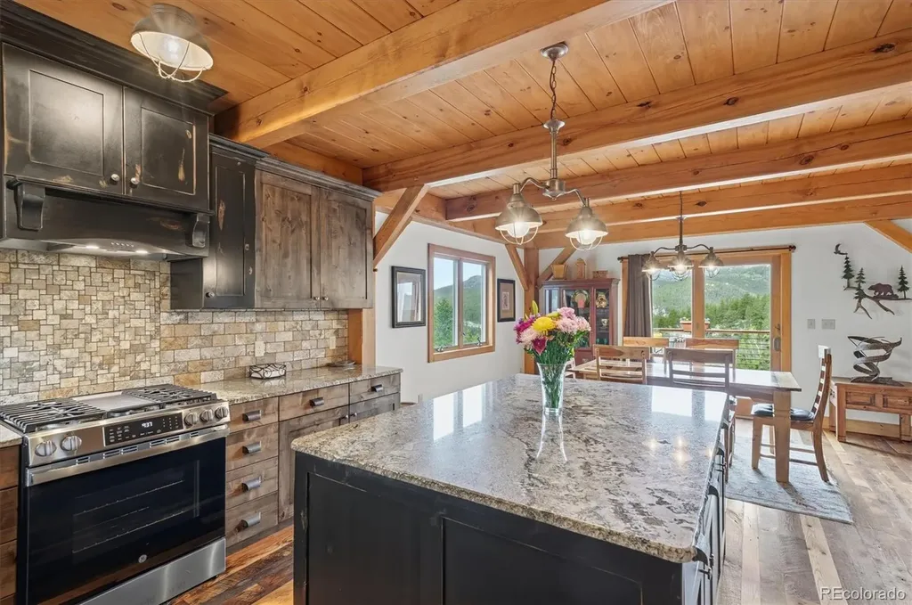 672 Paradise Valley Parkway Black Hawk CO 80422