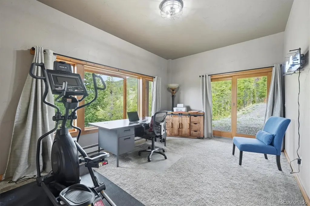 672 Paradise Valley Parkway Black Hawk CO 80422