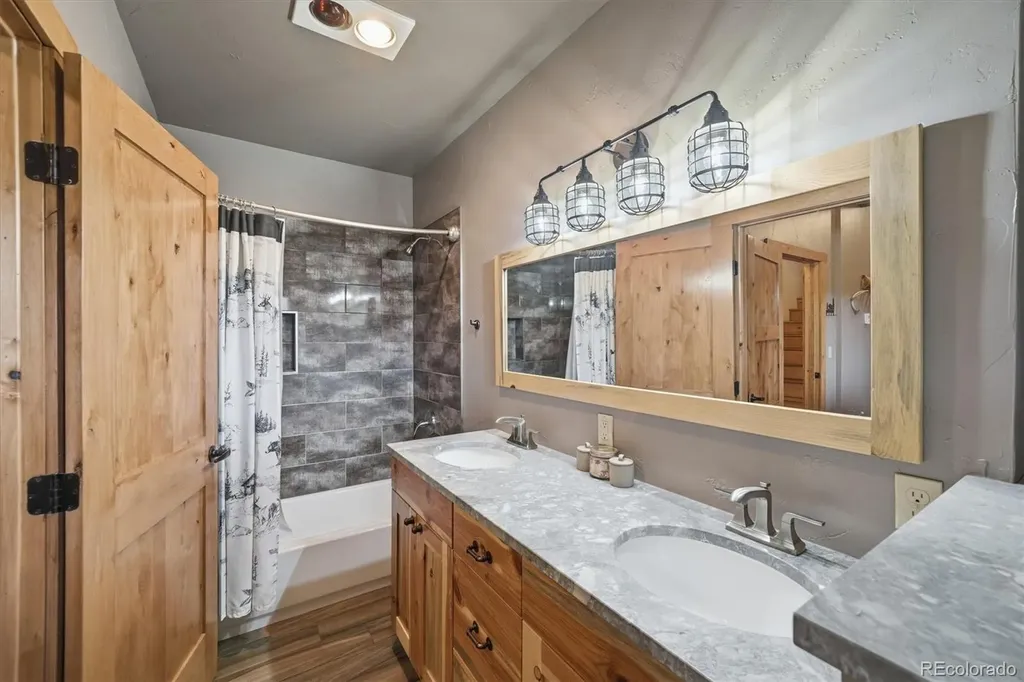 672 Paradise Valley Parkway Black Hawk CO 80422