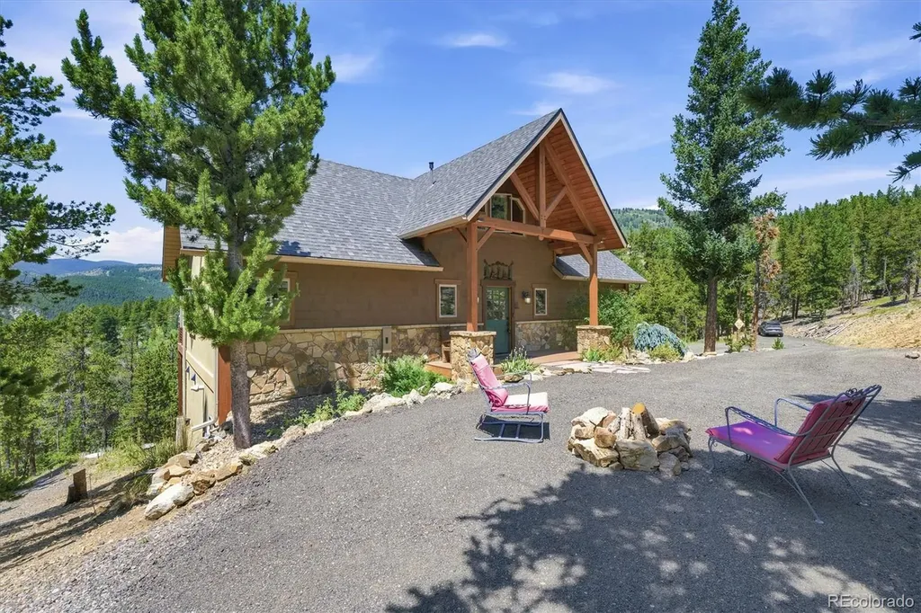 672 Paradise Valley Parkway Black Hawk CO 80422