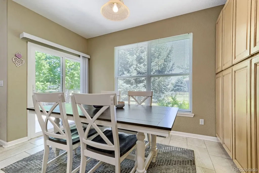 5860 S Espana Street Aurora CO 80015