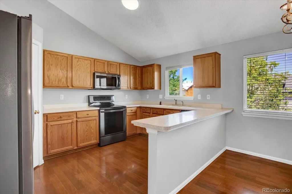 5189 Enid Way Denver CO 80239