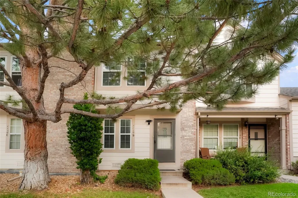 1110 S Waco Street Aurora CO 80017