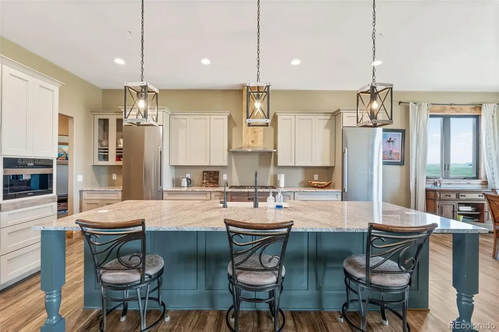 2650 Rustlers Canyon Loop Elizabeth CO 80107