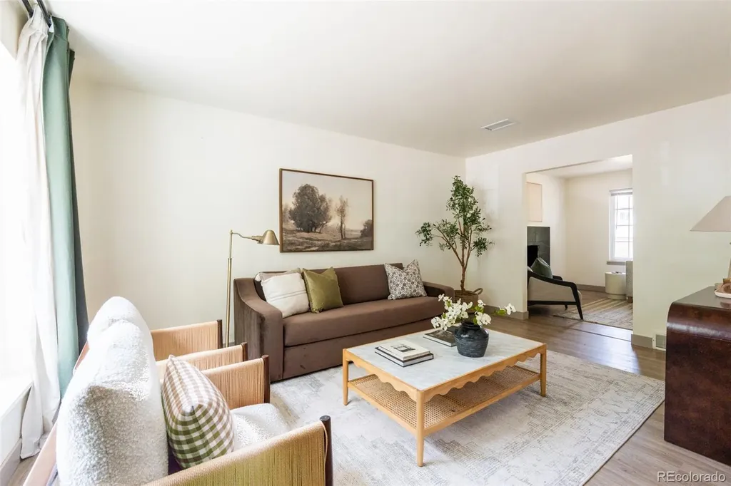 1410 S Vaughn Circle Aurora CO 80012