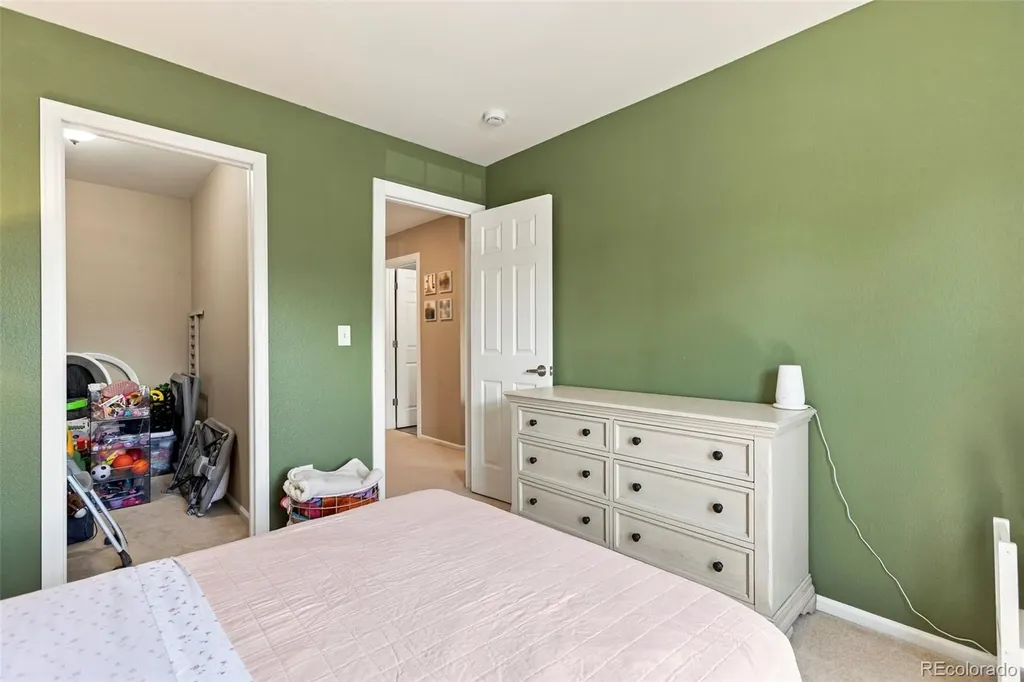 9895 Aftonwood Street Highlands Ranch CO 80126