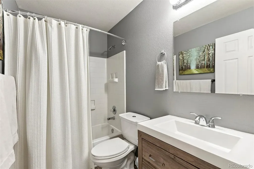9895 Aftonwood Street Highlands Ranch CO 80126
