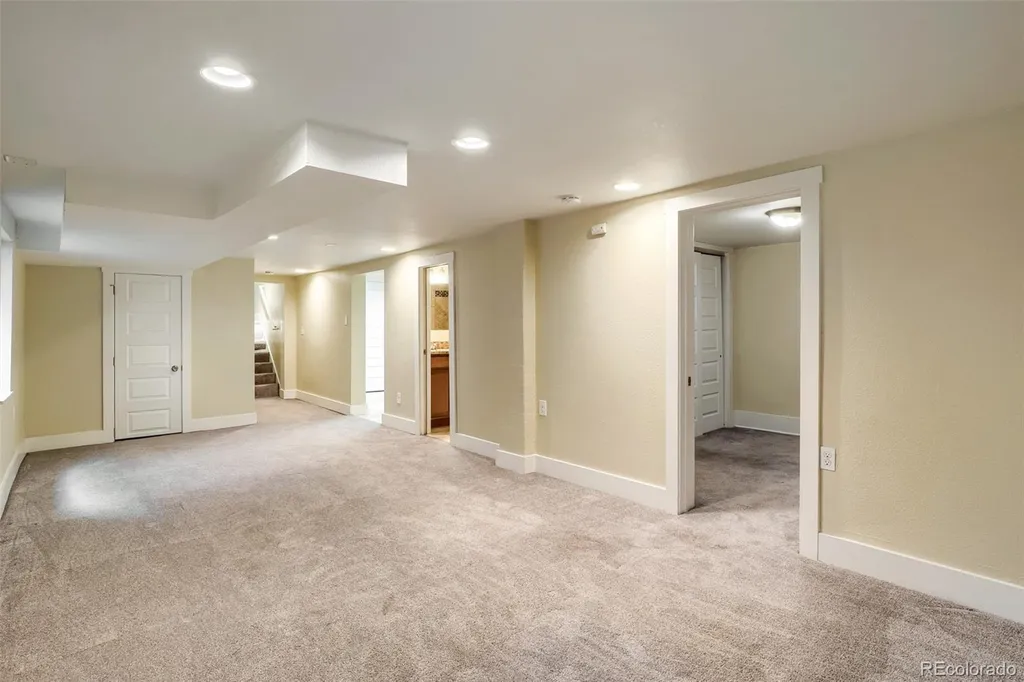 3625 N Vine Street Denver CO 80205