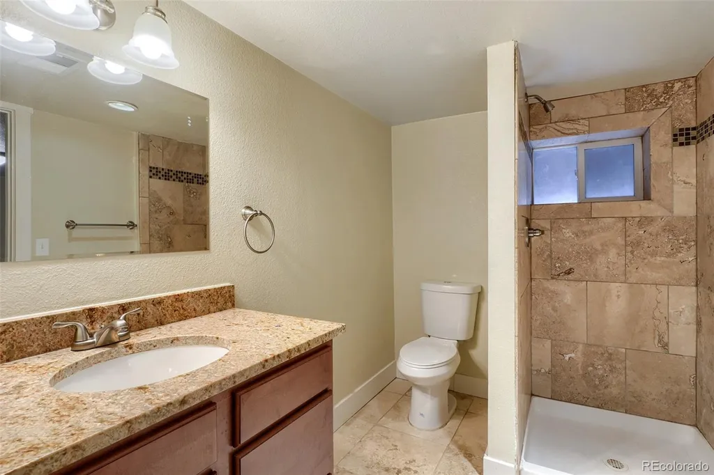 3625 N Vine Street Denver CO 80205