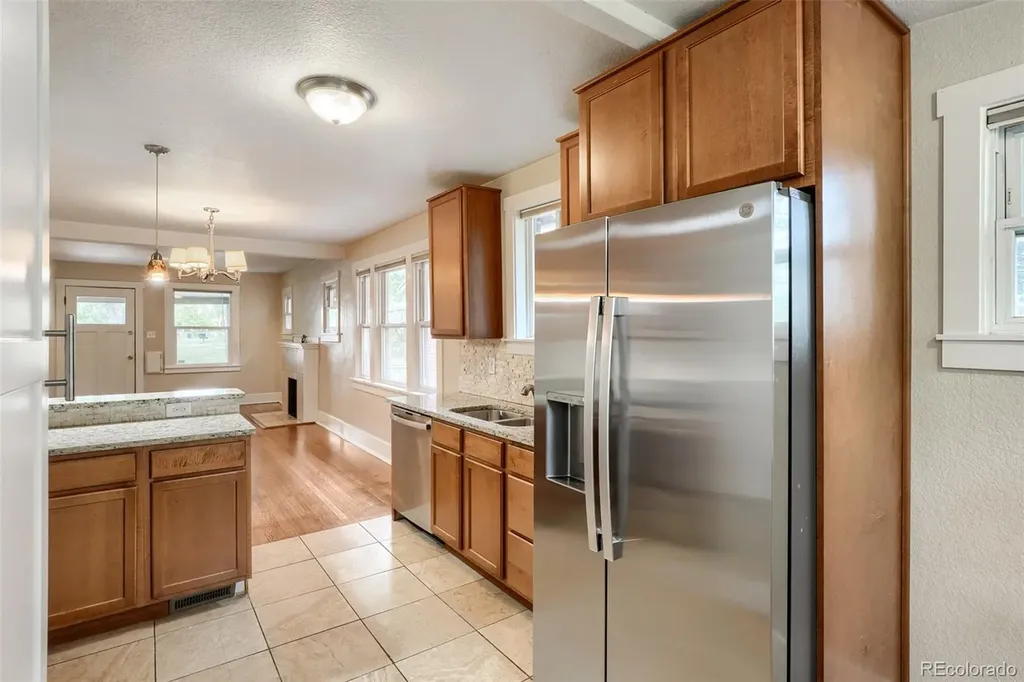 3625 N Vine Street Denver CO 80205