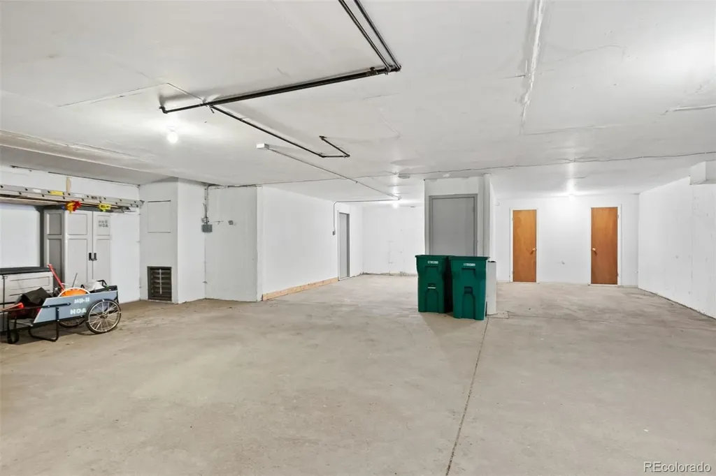 3961 S Carson Street Aurora CO 80014