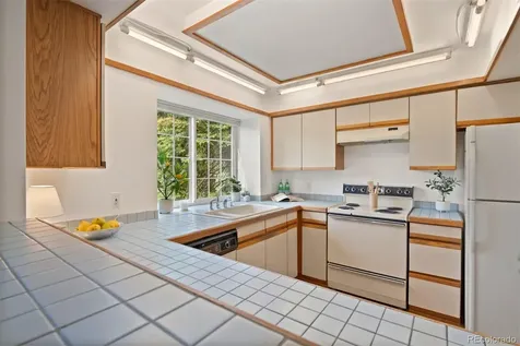 3961 S Carson Street Aurora CO 80014