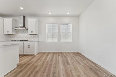 8732 Whiteclover Street Littleton CO 80125