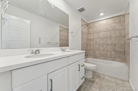 8732 Whiteclover Street Littleton CO 80125