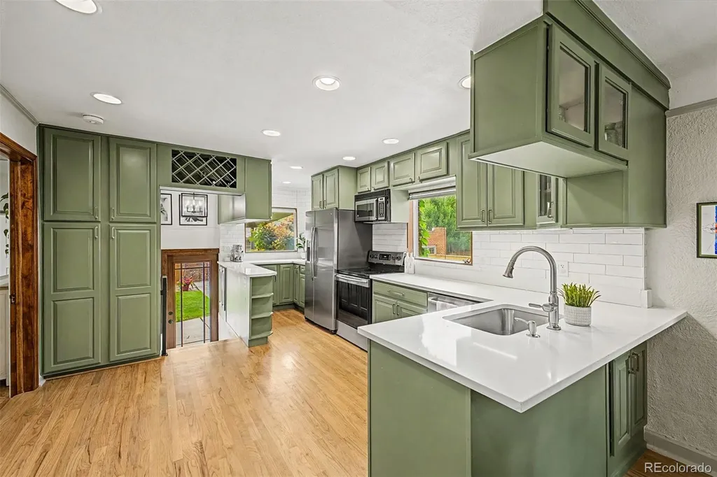 1630 Clermont Street Denver CO 80220