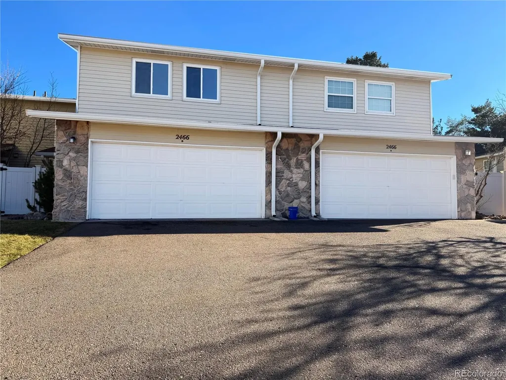 2466 S Vaughn Way Aurora CO 80014