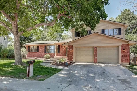 811 S Newcombe Way Lakewood CO 80226