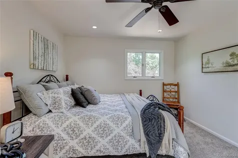811 S Newcombe Way Lakewood CO 80226