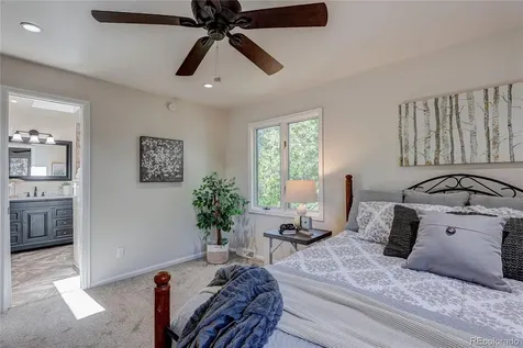 811 S Newcombe Way Lakewood CO 80226