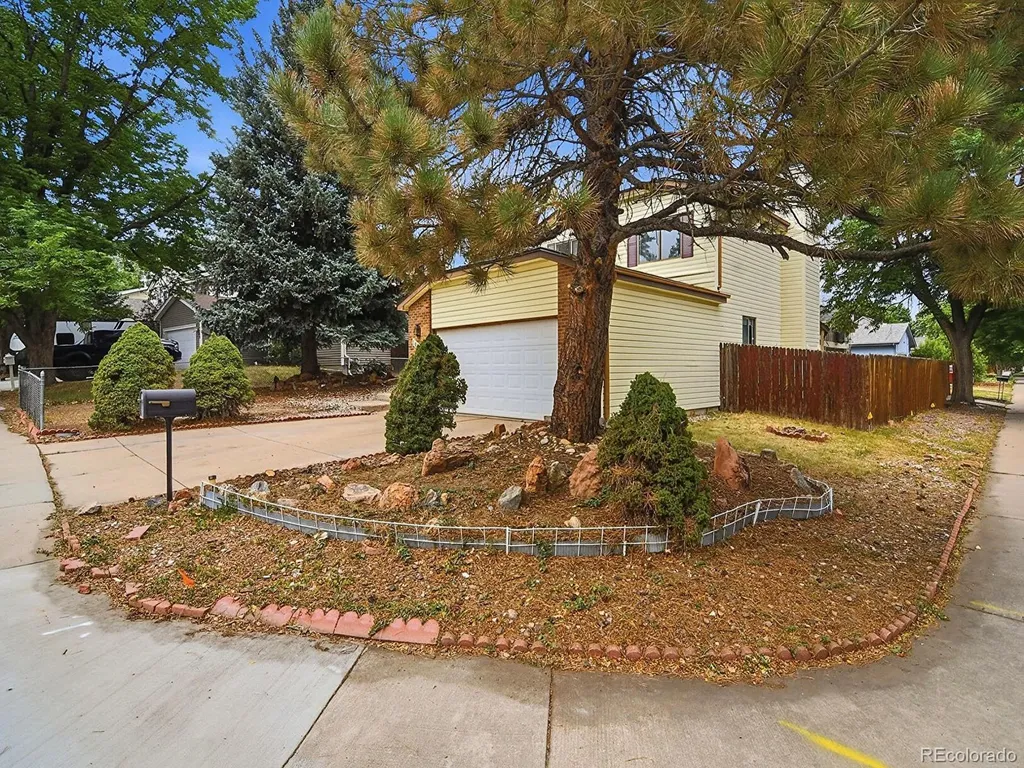 14989 E Pacific Place Aurora CO 80014