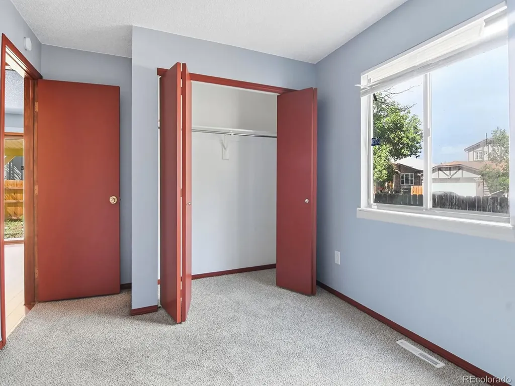 14989 E Pacific Place Aurora CO 80014