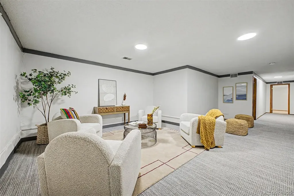 425 Long View Court Longmont CO 80501