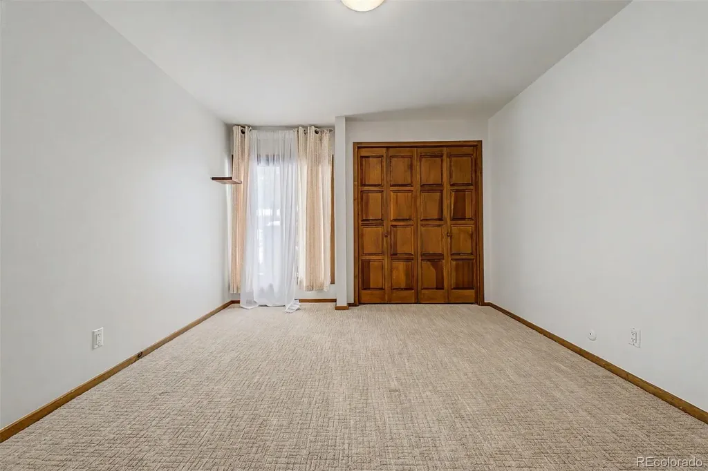 425 Long View Court Longmont CO 80501