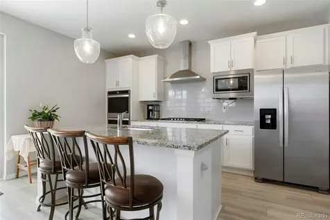 86 S Vandriver Way Aurora CO 80018