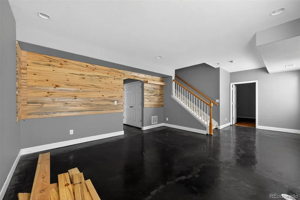 5085 Ridgewood Drive Johnstown CO 80534