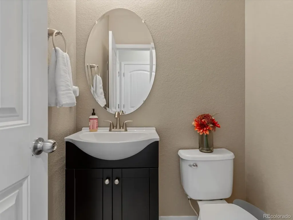 19467 E 62nd Avenue Aurora CO 80019