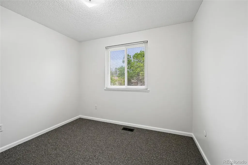 15140 E Columbia Drive Aurora CO 80014