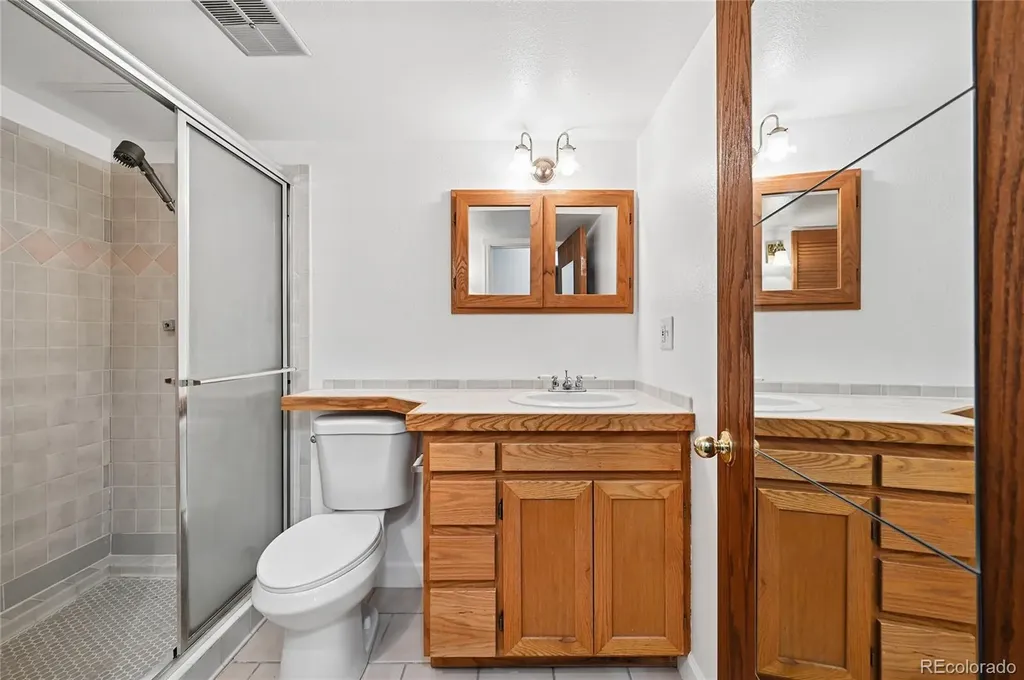 15140 E Columbia Drive Aurora CO 80014