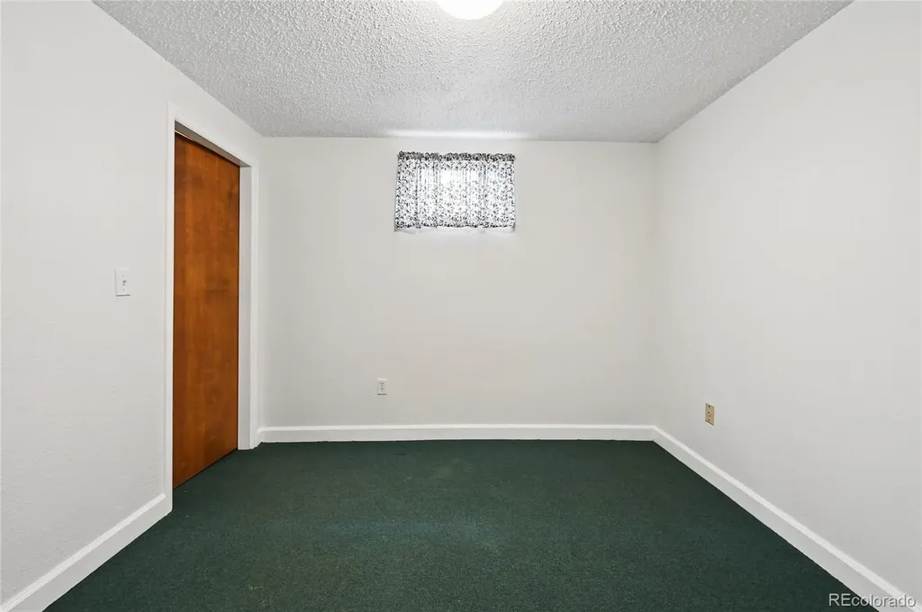 15140 E Columbia Drive Aurora CO 80014