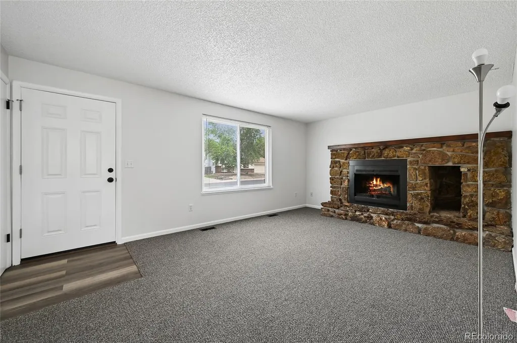 15140 E Columbia Drive Aurora CO 80014