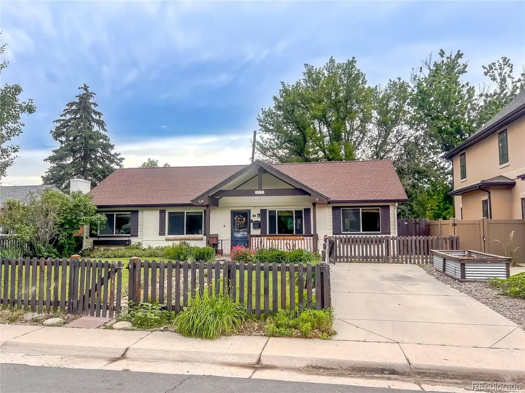 117 Magnolia Street Denver CO 80220
